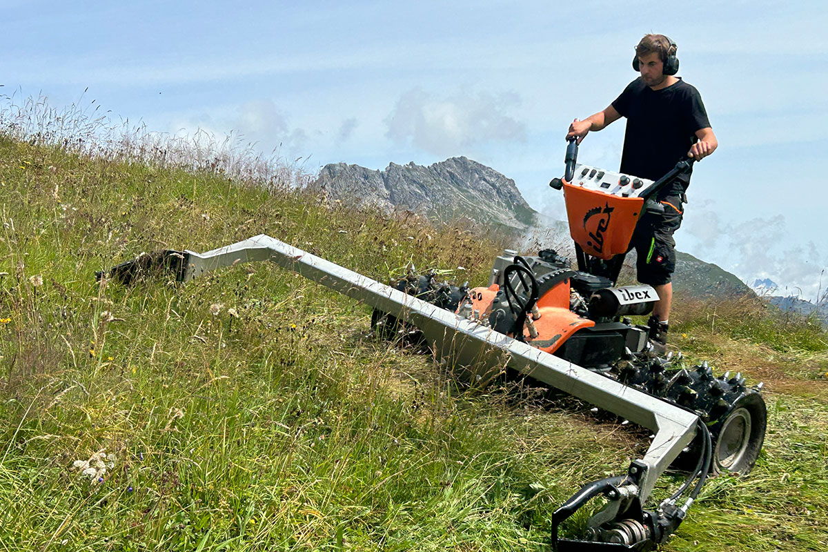 Winter & Sommerdienst - Agrarservice Egger